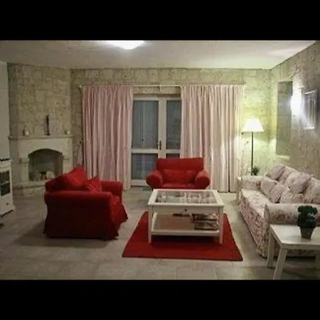 Izmir Alacatida Lueks Kiralik Çeşme