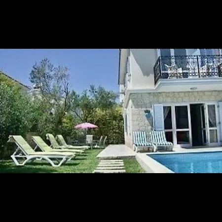 Villa Izmir Alacatida Lueks Kiralik Çeşme